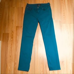 White House Black Market Teal Jeans — Sz. 0R